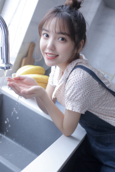 人妻